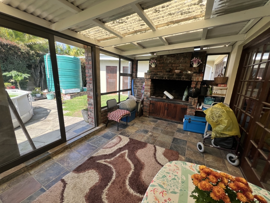 3 Bedroom Property for Sale in Cambridge West Eastern Cape